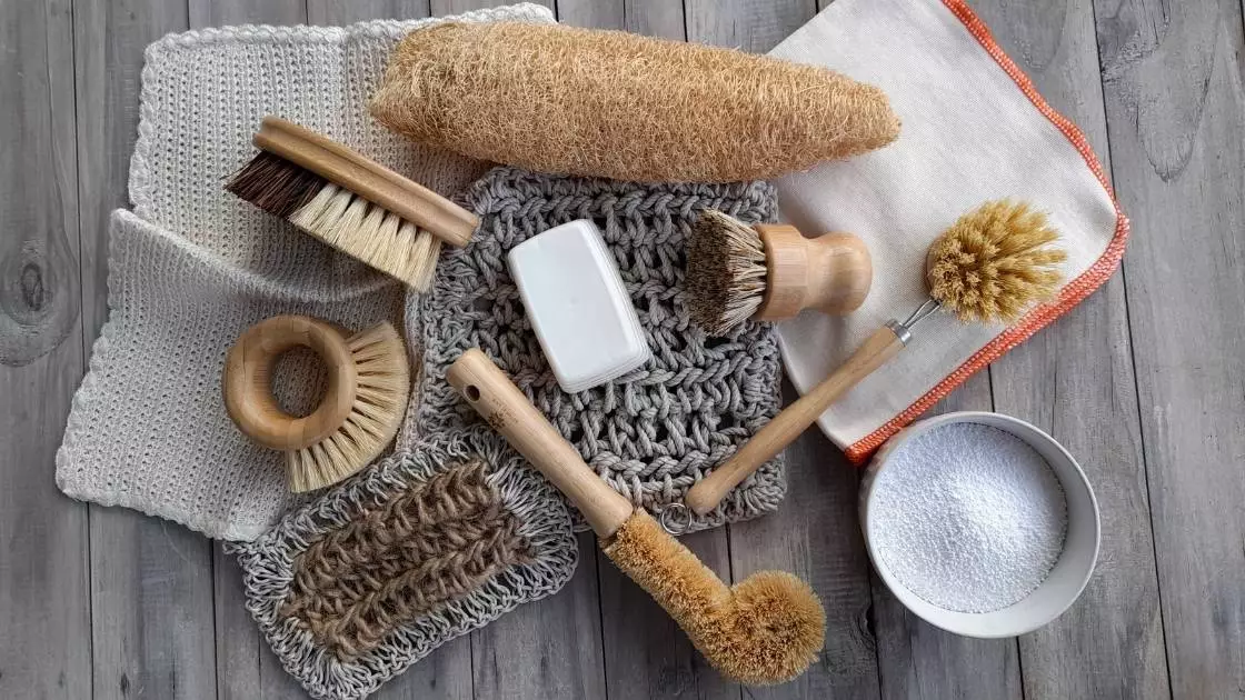 Complete guide natural zerowaste home cleaning accessories
